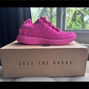NoBull pink running shoe. NIB